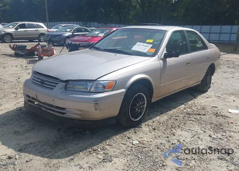 1999 Toyota Camry Le z USA, uszkodzony, nr VIN 4T1BG22K1XU406852